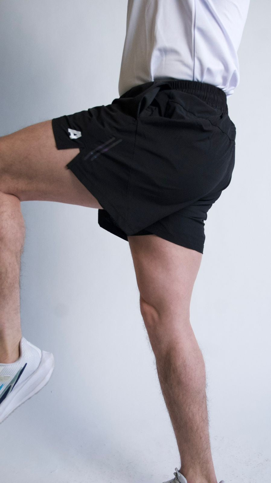 Altstenvil APEX Negro